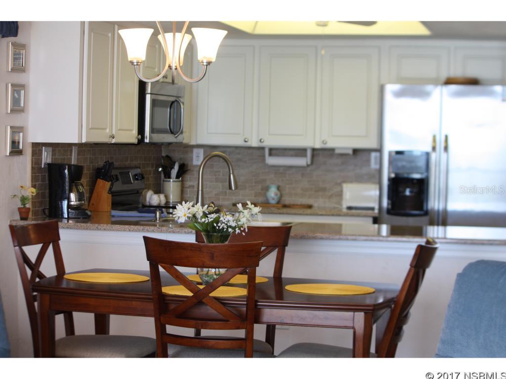 Sunrise Condo - Residential