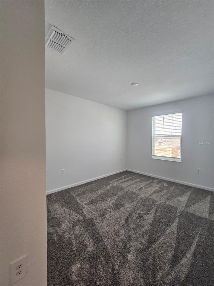 RANCHES/LK MCLEOD II - Residential Lease