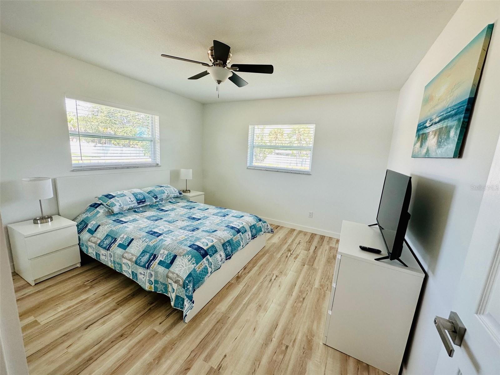 SOUTH VENICE - Residential