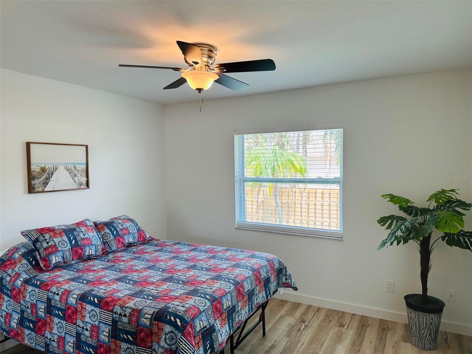 SOUTH VENICE - Residential