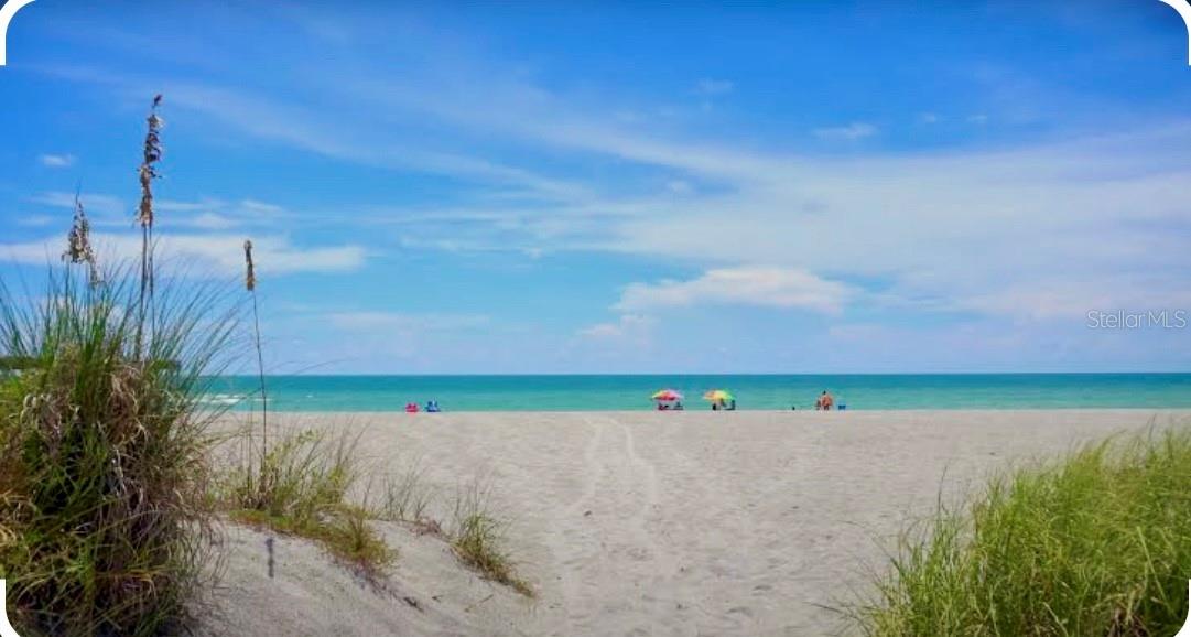 SOUTH VENICE - Residential