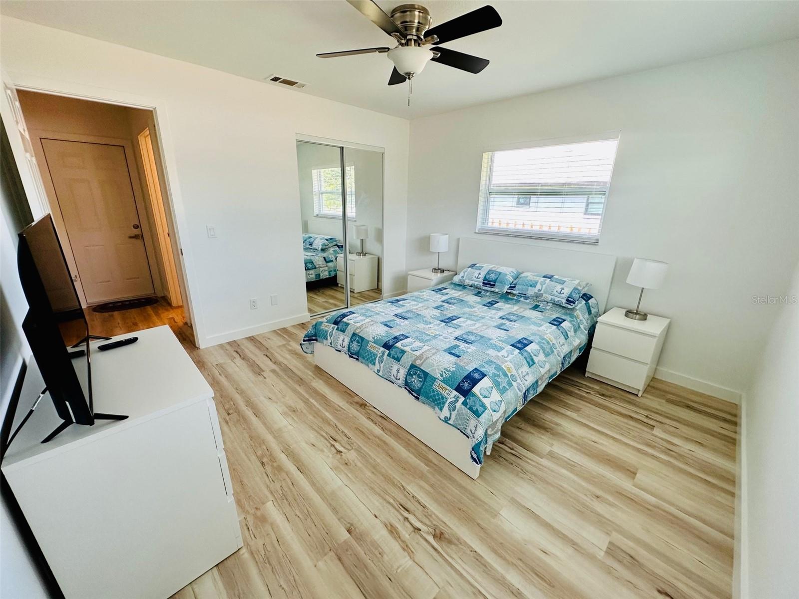 SOUTH VENICE - Residential