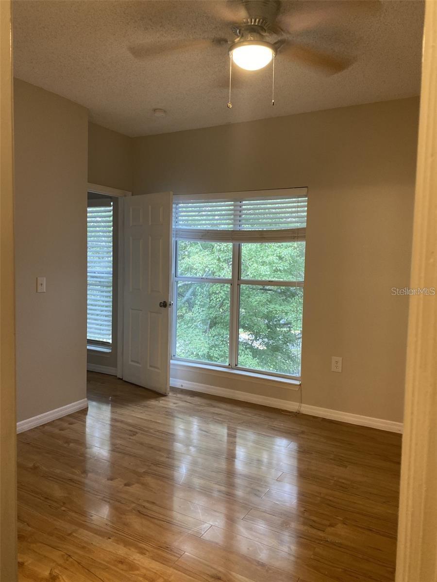 THE LANDINGS OF TAMPA A CONDOM - Residential Lease