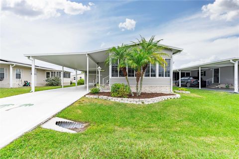 A home in ZEPHYRHILLS