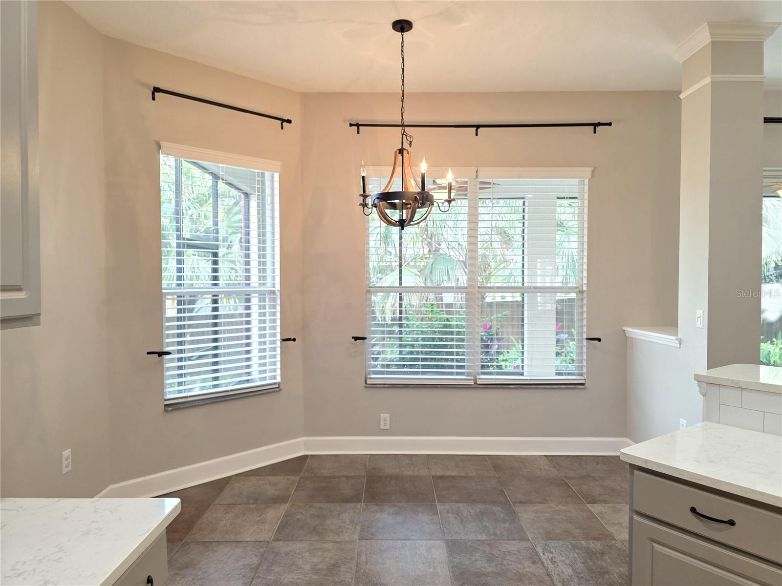 EAGLEWOOD ESTATES - Residential Lease