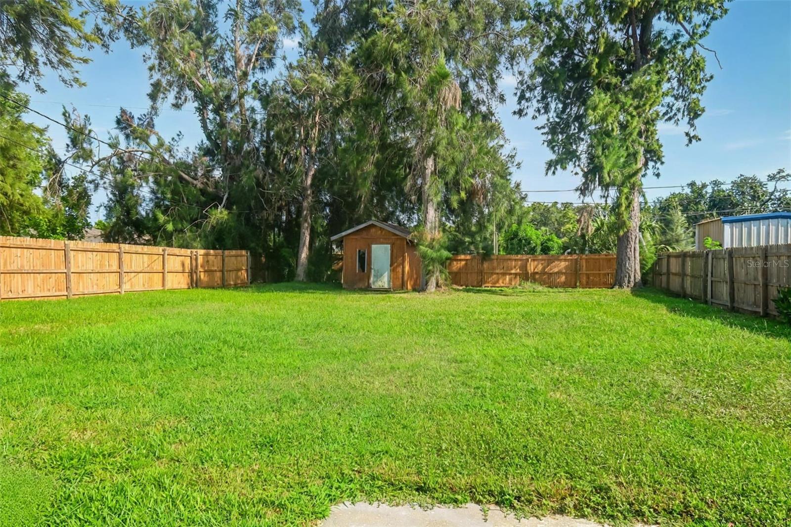 APOLLO BEACH UNIT 1 PT 2 - Residential Lease