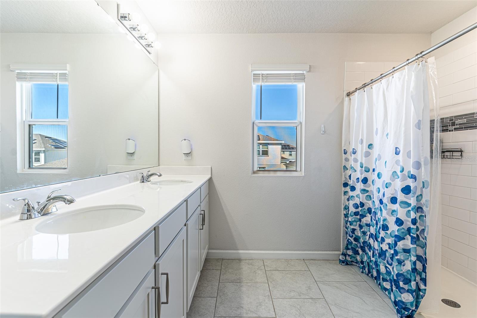 FOREST LAKE PH 1 - Residential