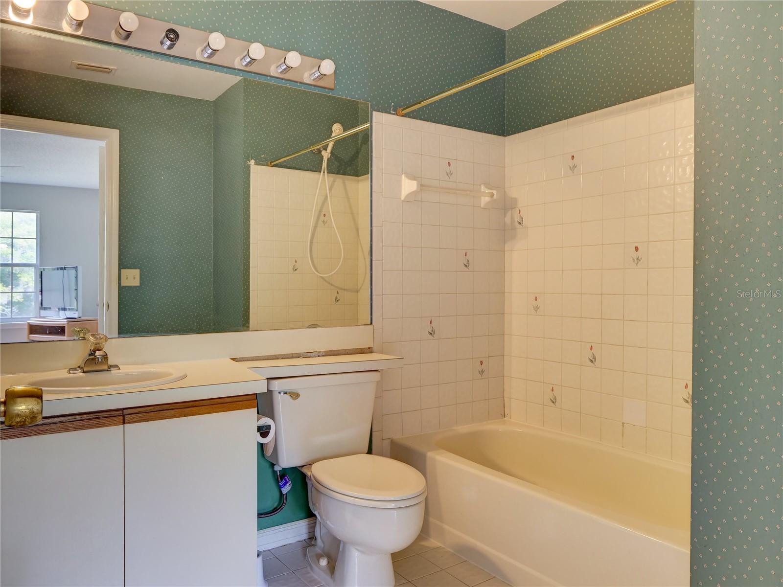 ASHLEY COURT CONDO - Residential