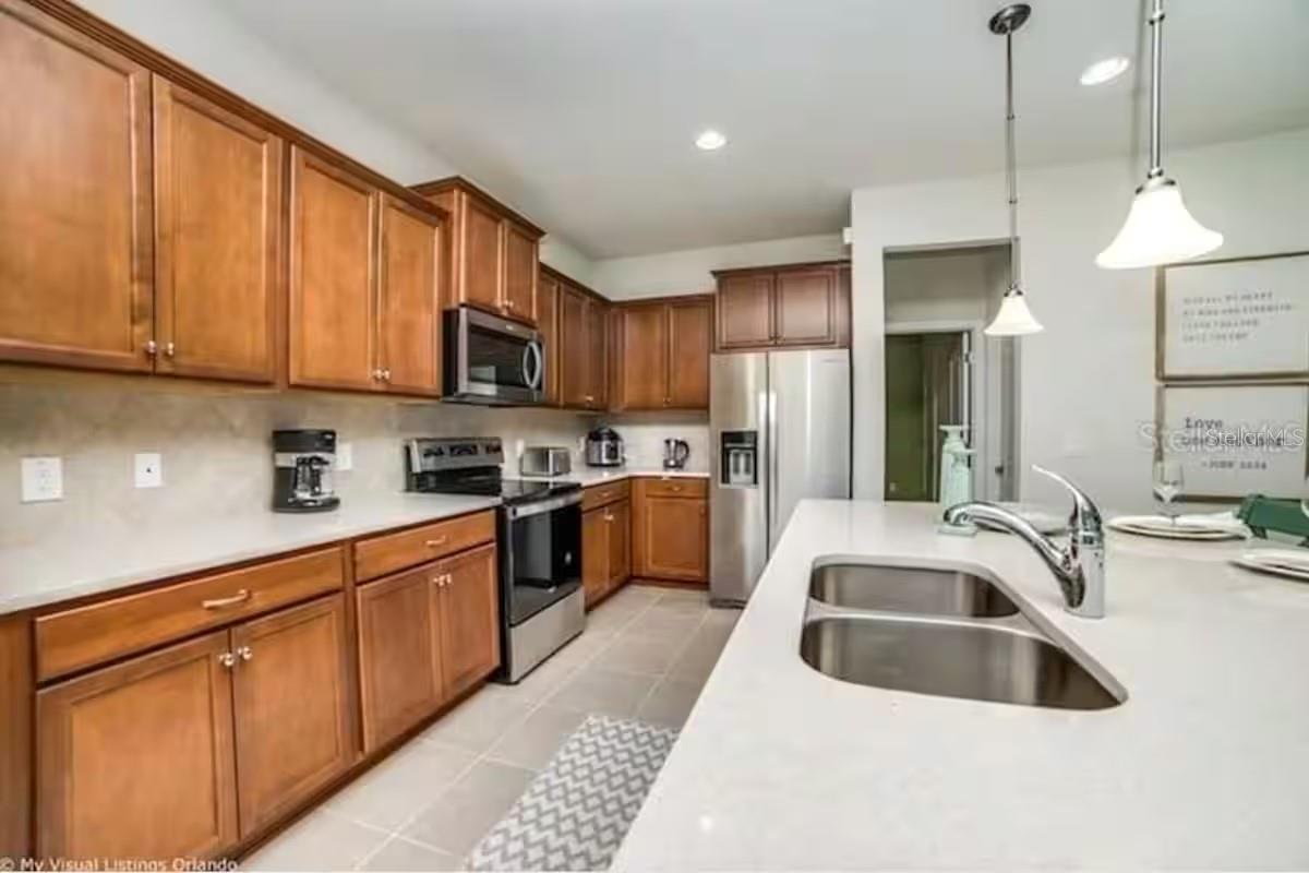 WINDSOR AT WESTSIDE PH 3 - Residential