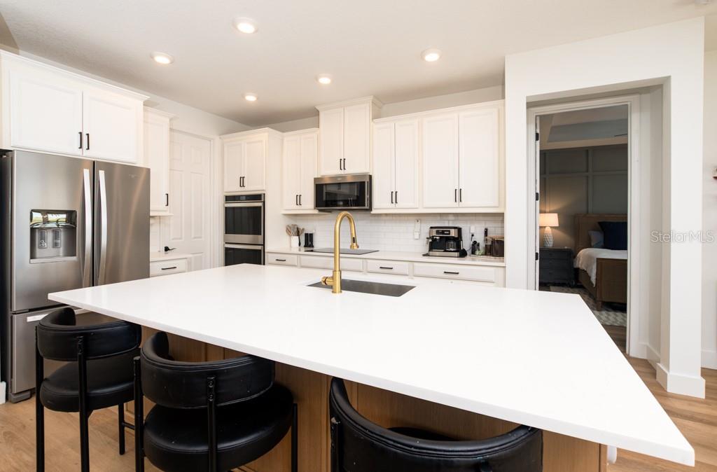 11924 BAHIA VALLEY DRIVE