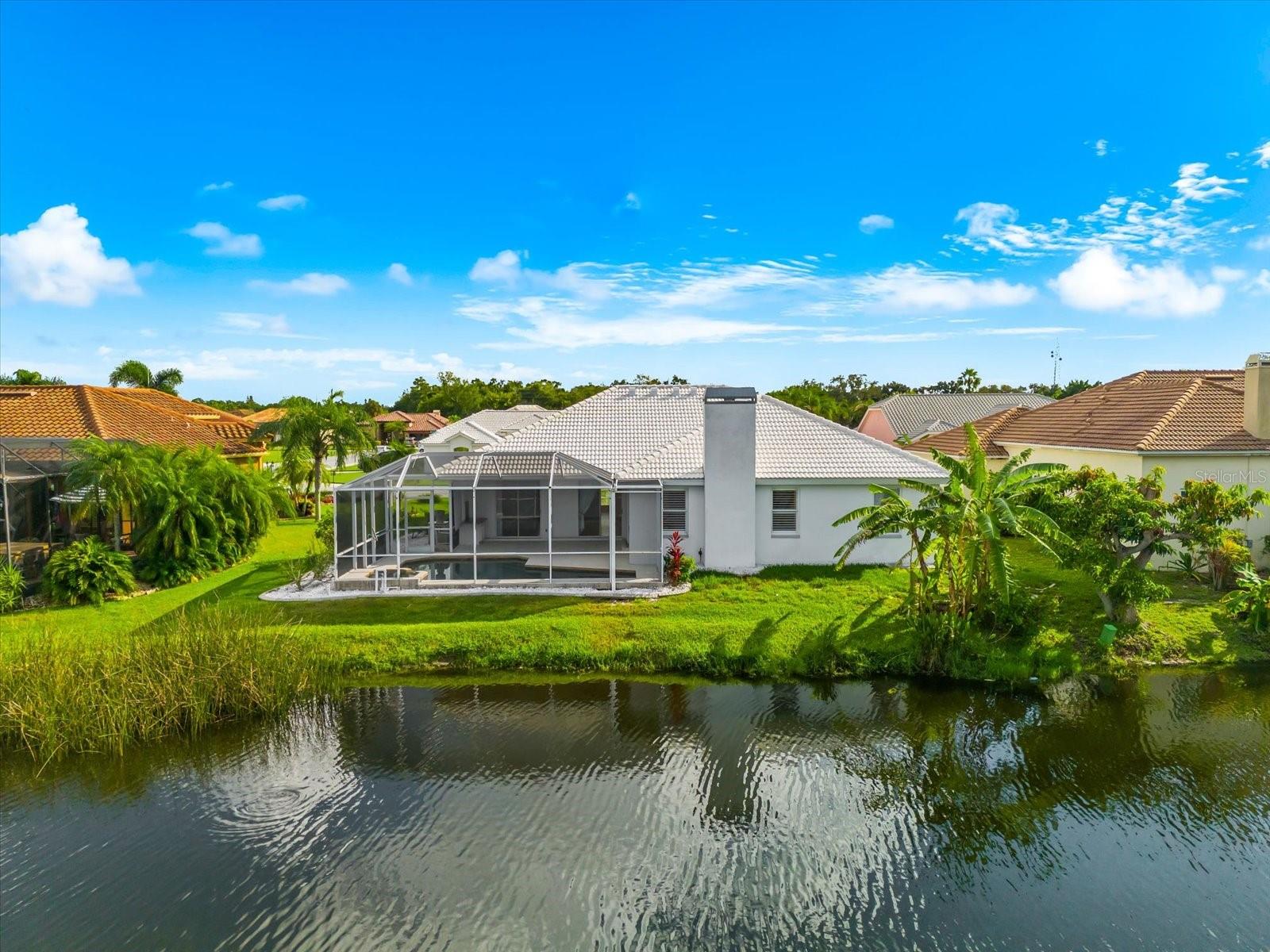 3715 72ND AVE. CIRCLE E, SARASOTA, FL, 34243 1 3715 72ND AVE. CIRCLE E