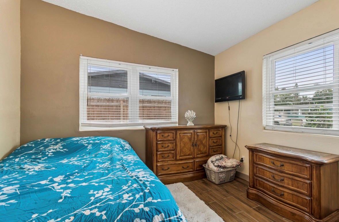 LEWIS ISLAND SEC 1 - Residential