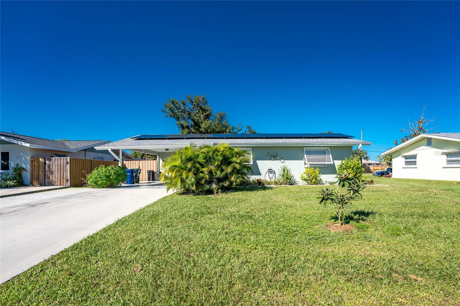 BAYVIEW GARDENS - Residential