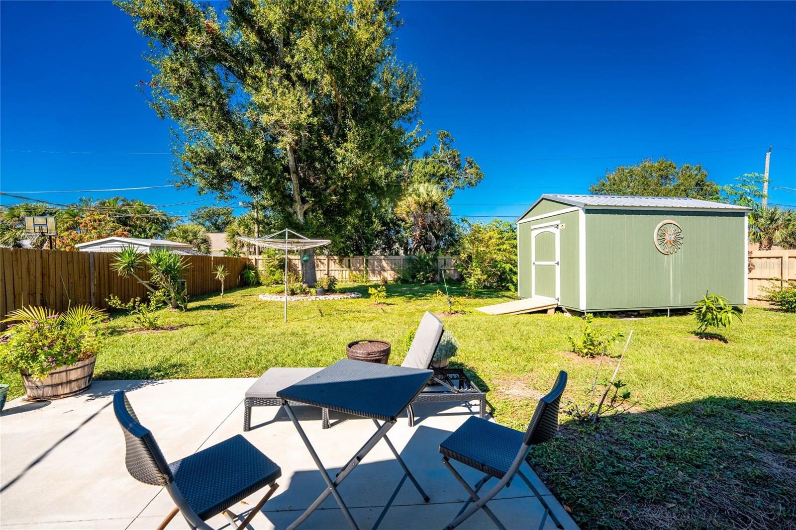 BAYVIEW GARDENS - Residential