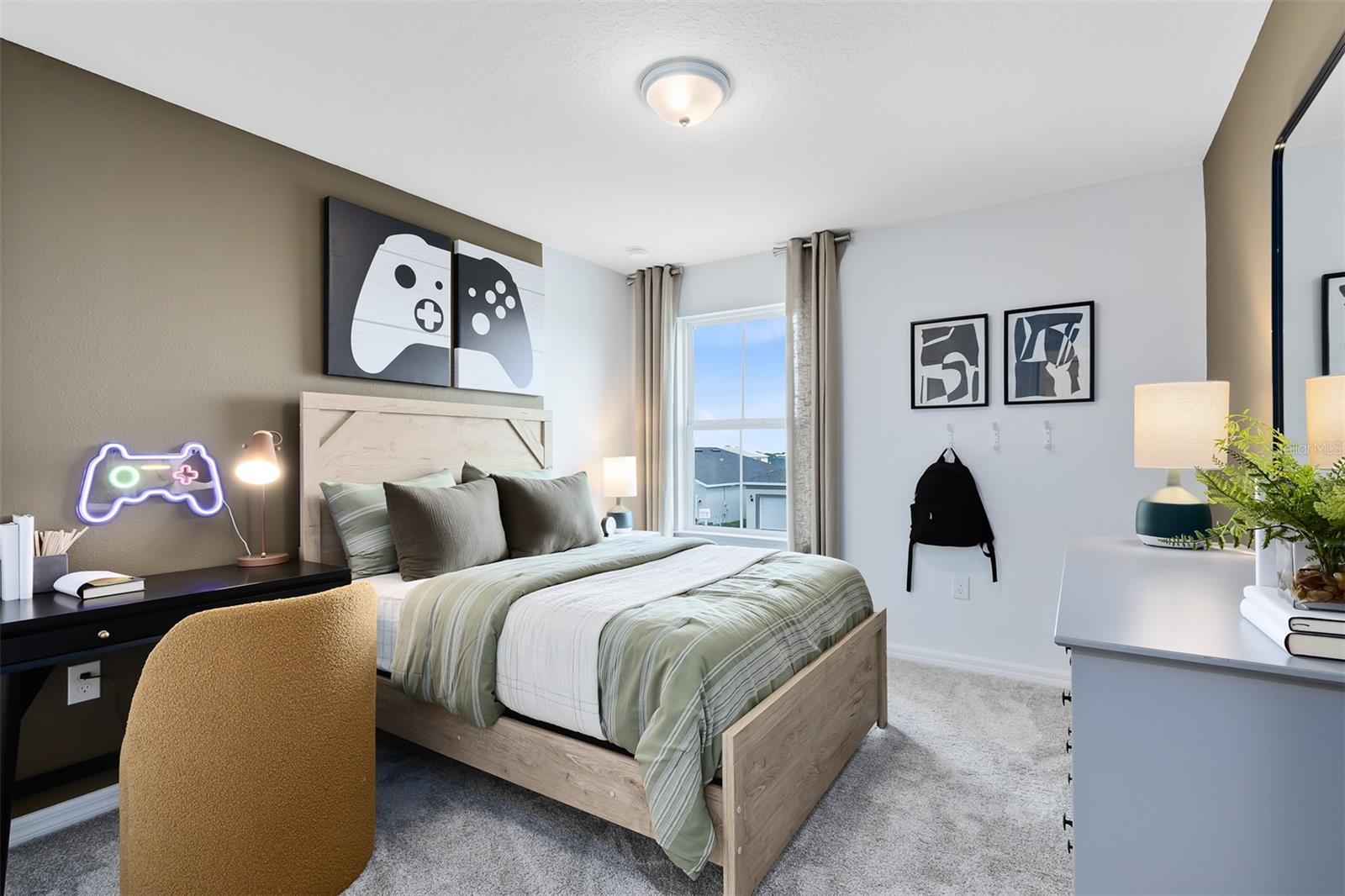 REAGAN LANDING - Residential