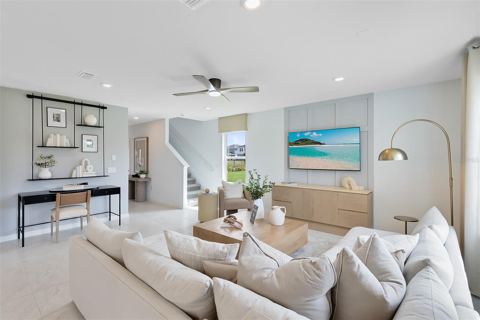 REAGAN LANDING - Residential