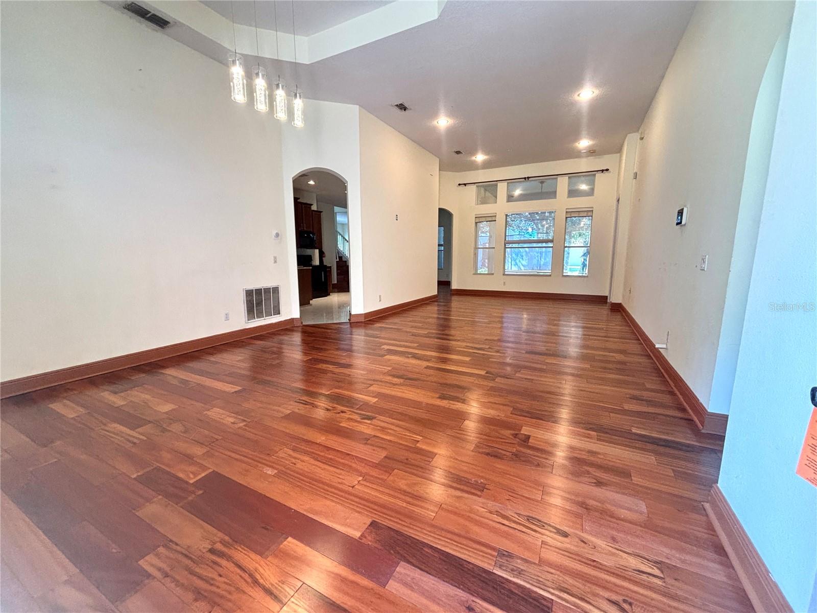 OCOEE COMMONS PUD F G1 H1 H2 - Residential Lease