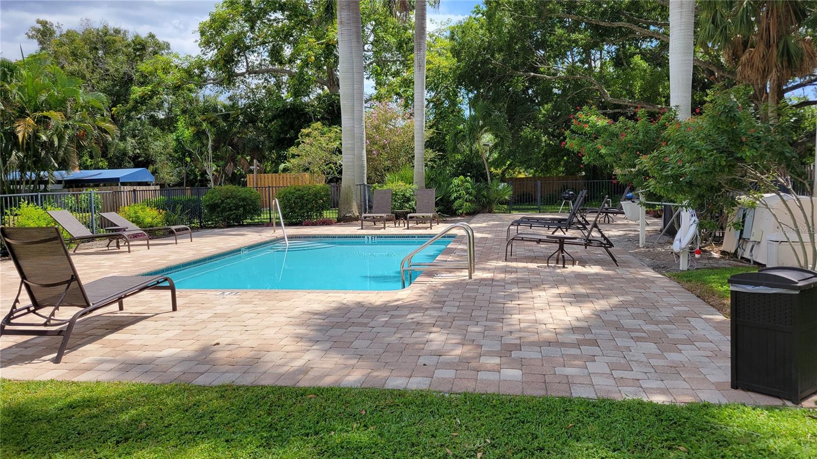 CORDOVA GARDENS II - Residential Lease