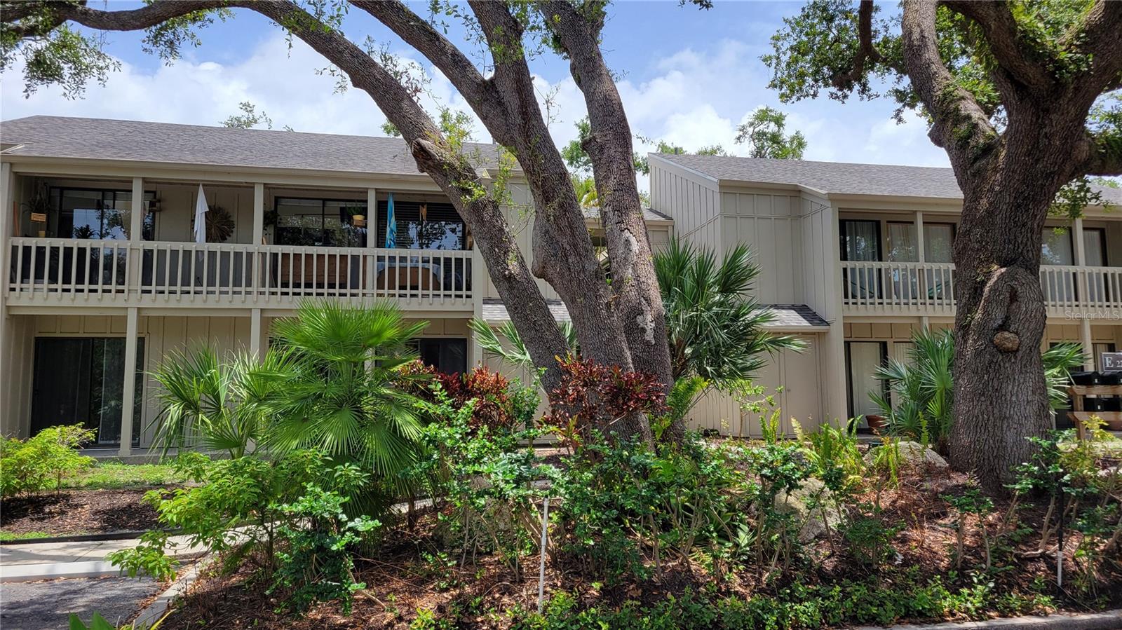 CORDOVA GARDENS II - Residential Lease