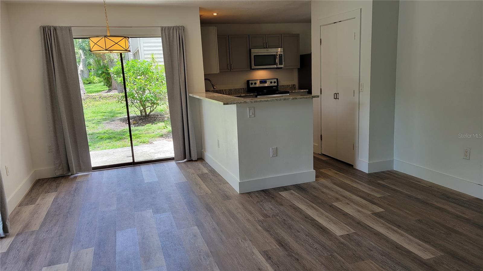 CORDOVA GARDENS II - Residential Lease