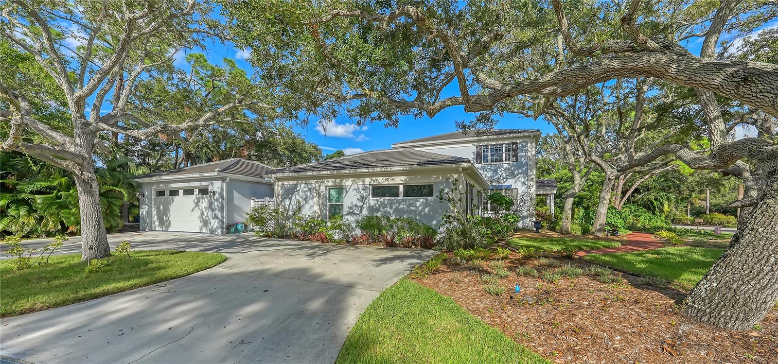 THE LANDINGS - Residential