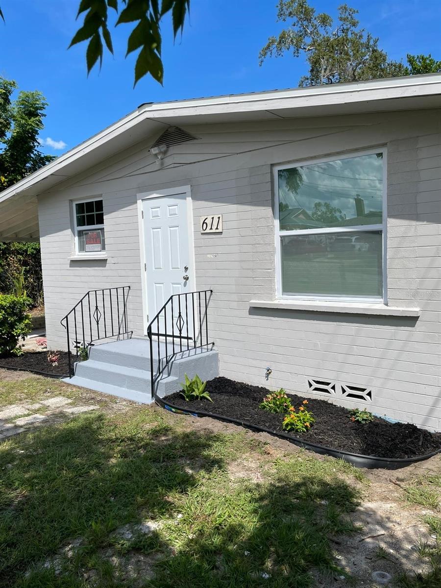 HILLCREST - Residential Lease