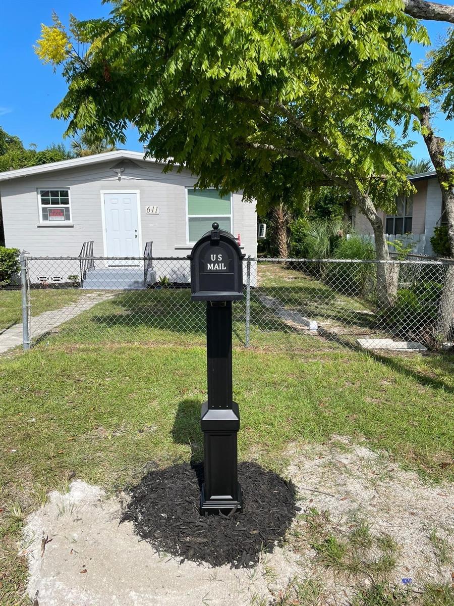 HILLCREST - Residential Lease