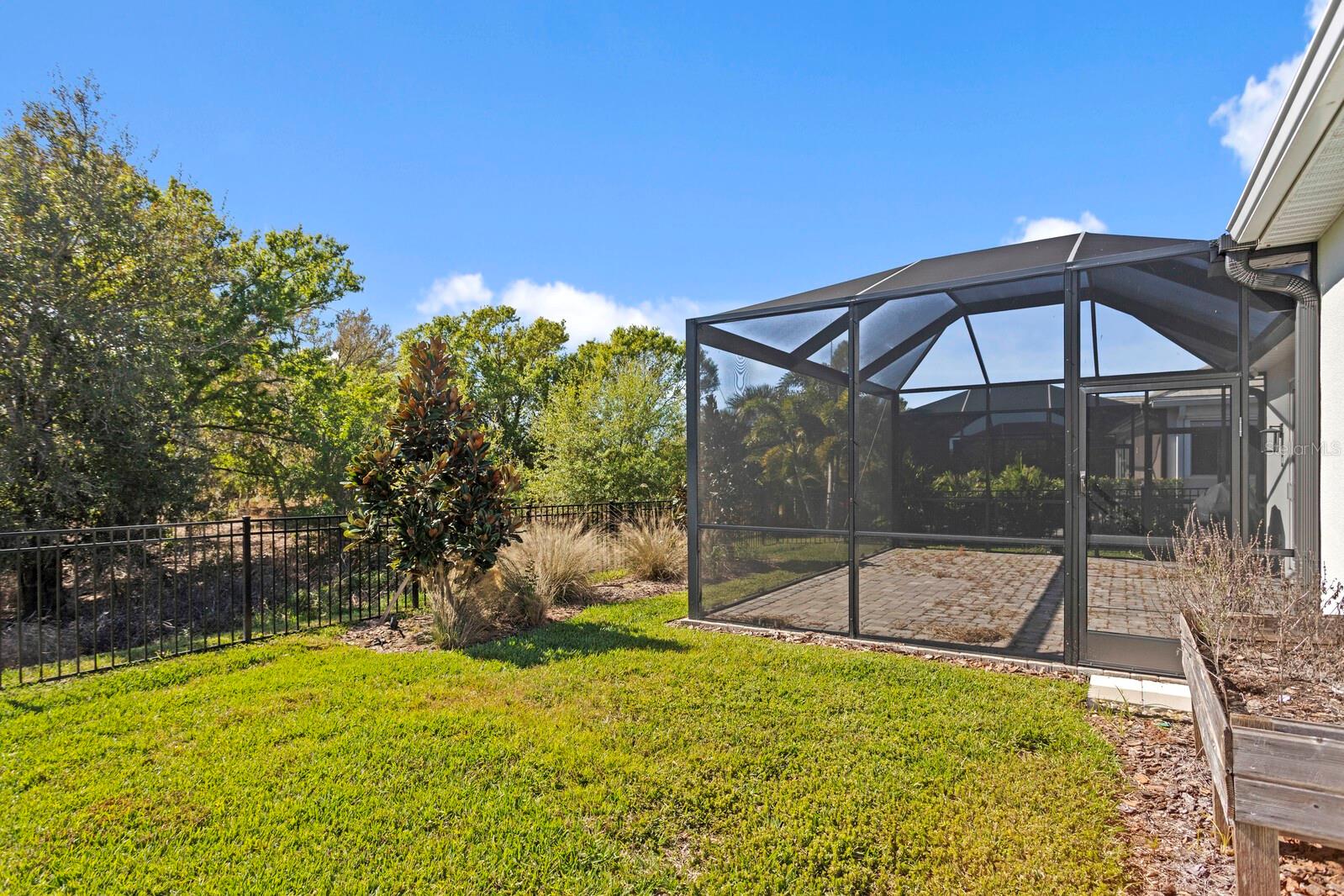 LAKEHOUSE COVE/WATERSIDE PH 2 - Residential