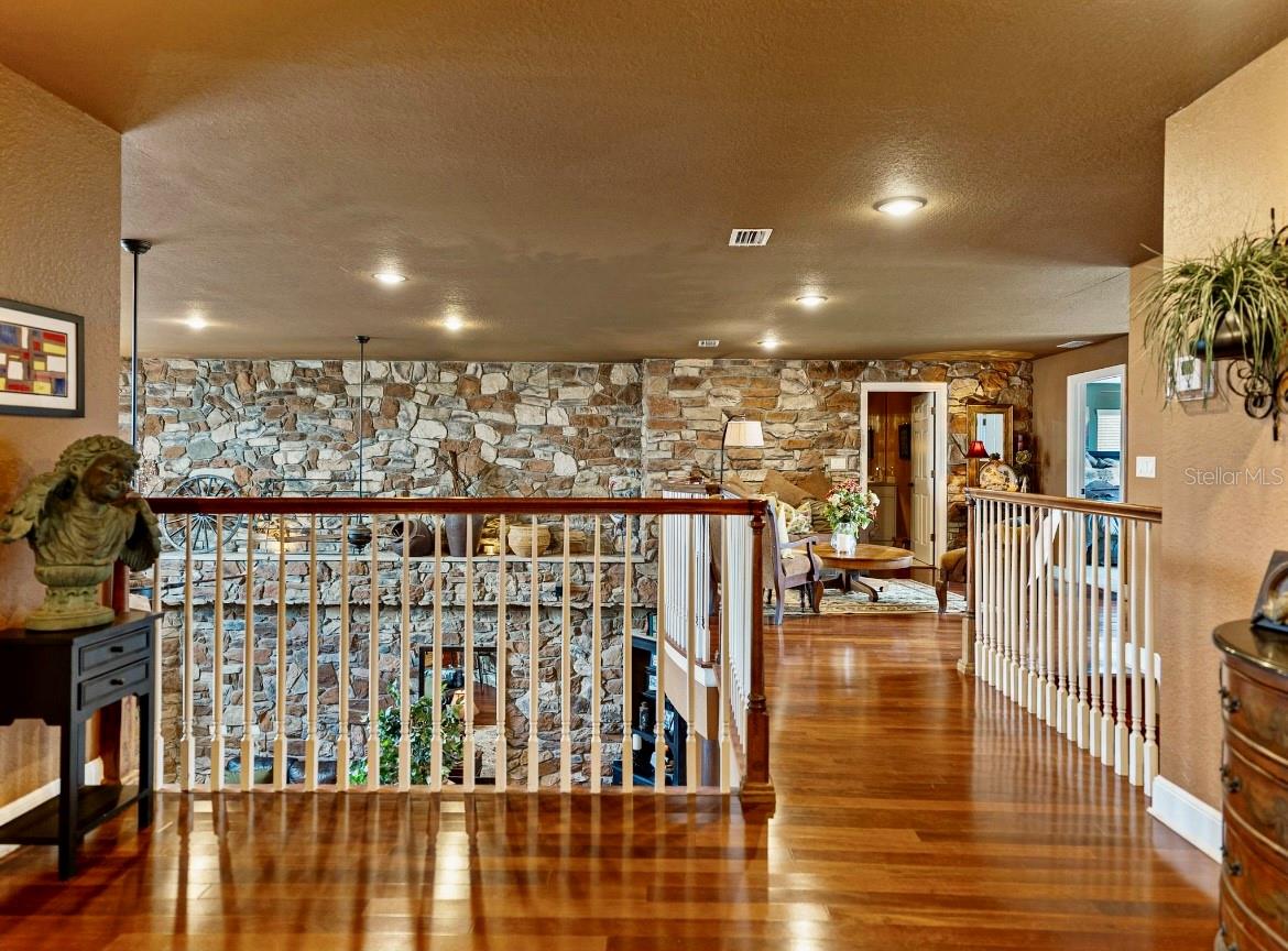 HOWEY W J LAND STARR LAKE - Residential