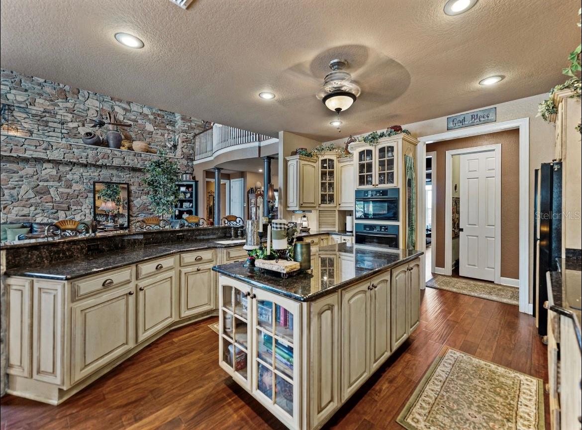 HOWEY W J LAND STARR LAKE - Residential