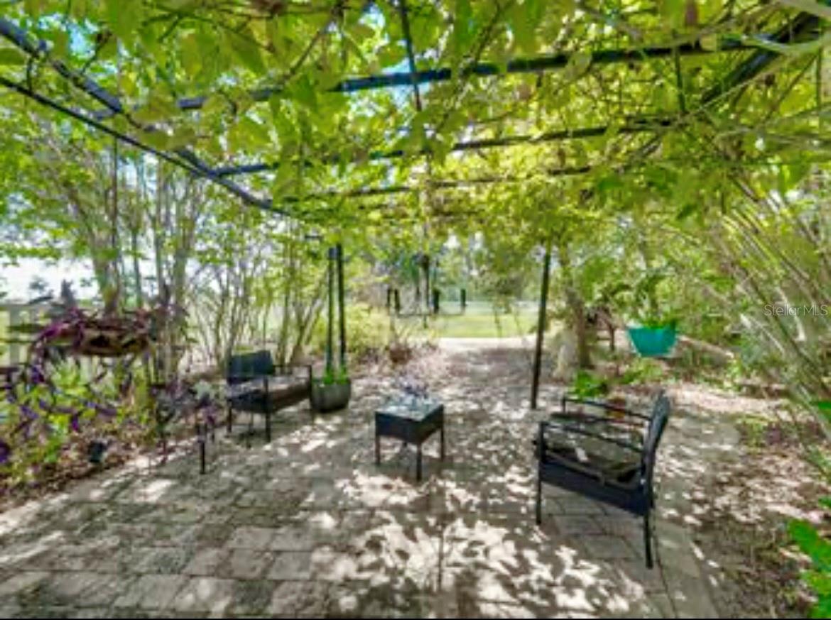 HOWEY W J LAND STARR LAKE - Residential