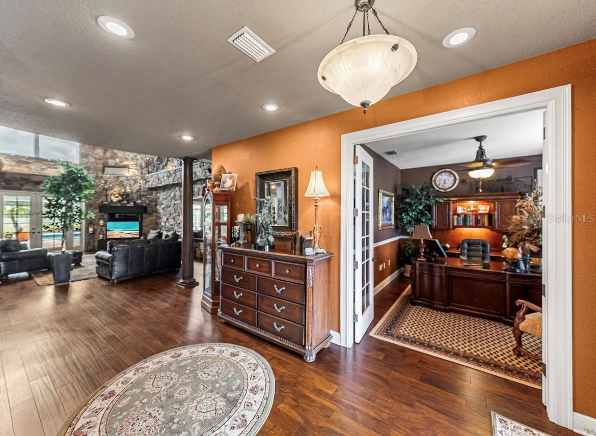 HOWEY W J LAND STARR LAKE - Residential