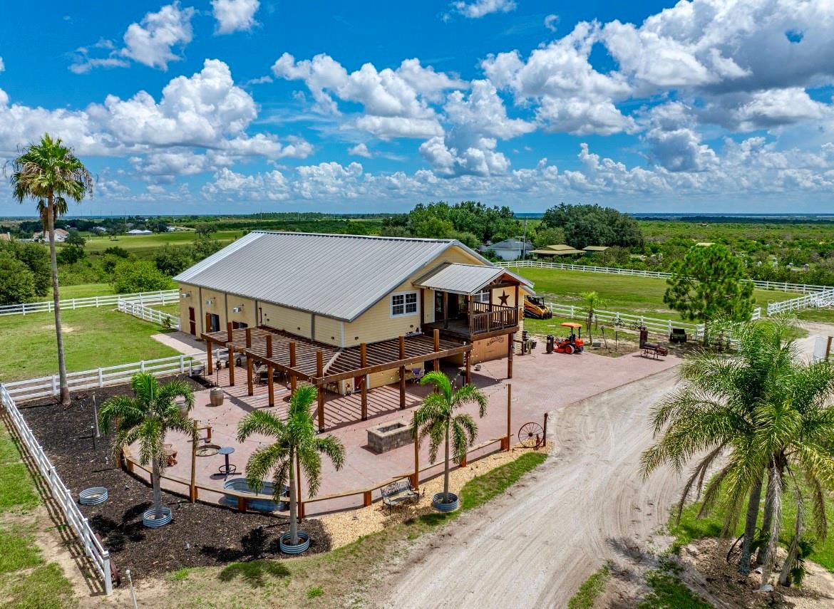 HOWEY W J LAND STARR LAKE - Residential