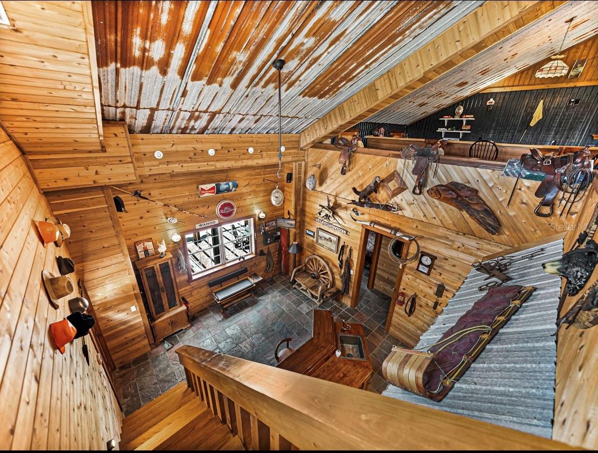 HOWEY W J LAND STARR LAKE - Residential