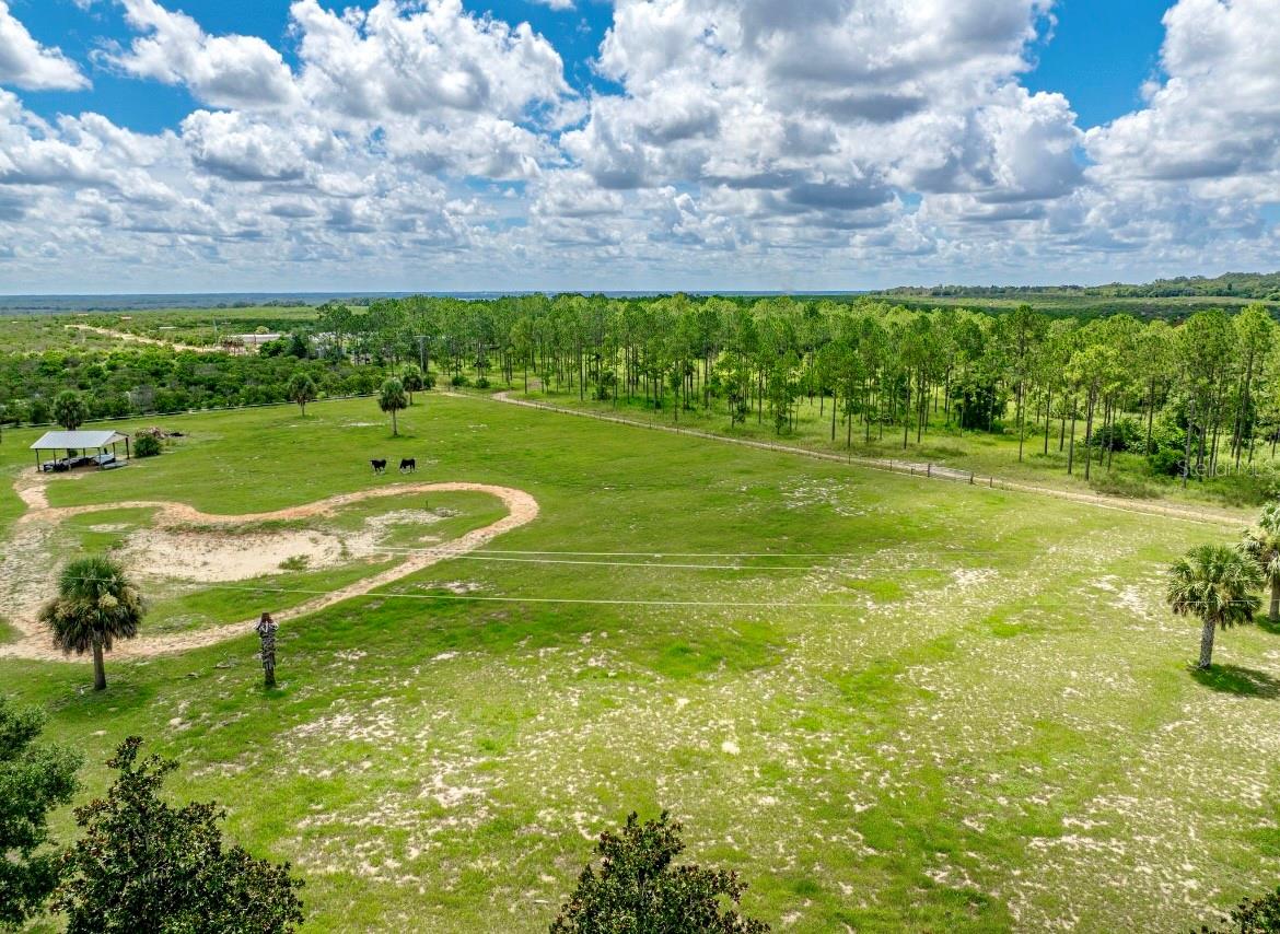 HOWEY W J LAND STARR LAKE - Residential