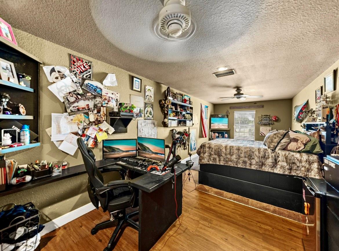 HOWEY W J LAND STARR LAKE - Residential