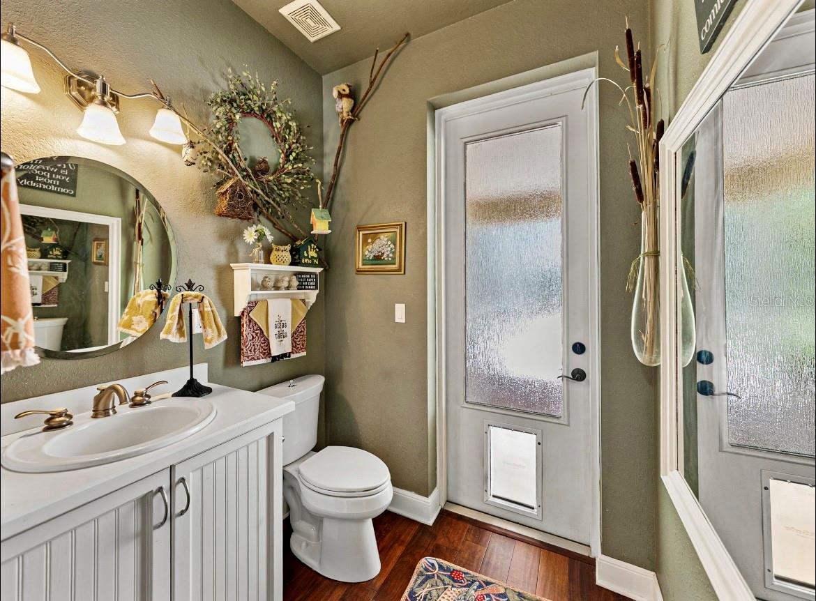 HOWEY W J LAND STARR LAKE - Residential