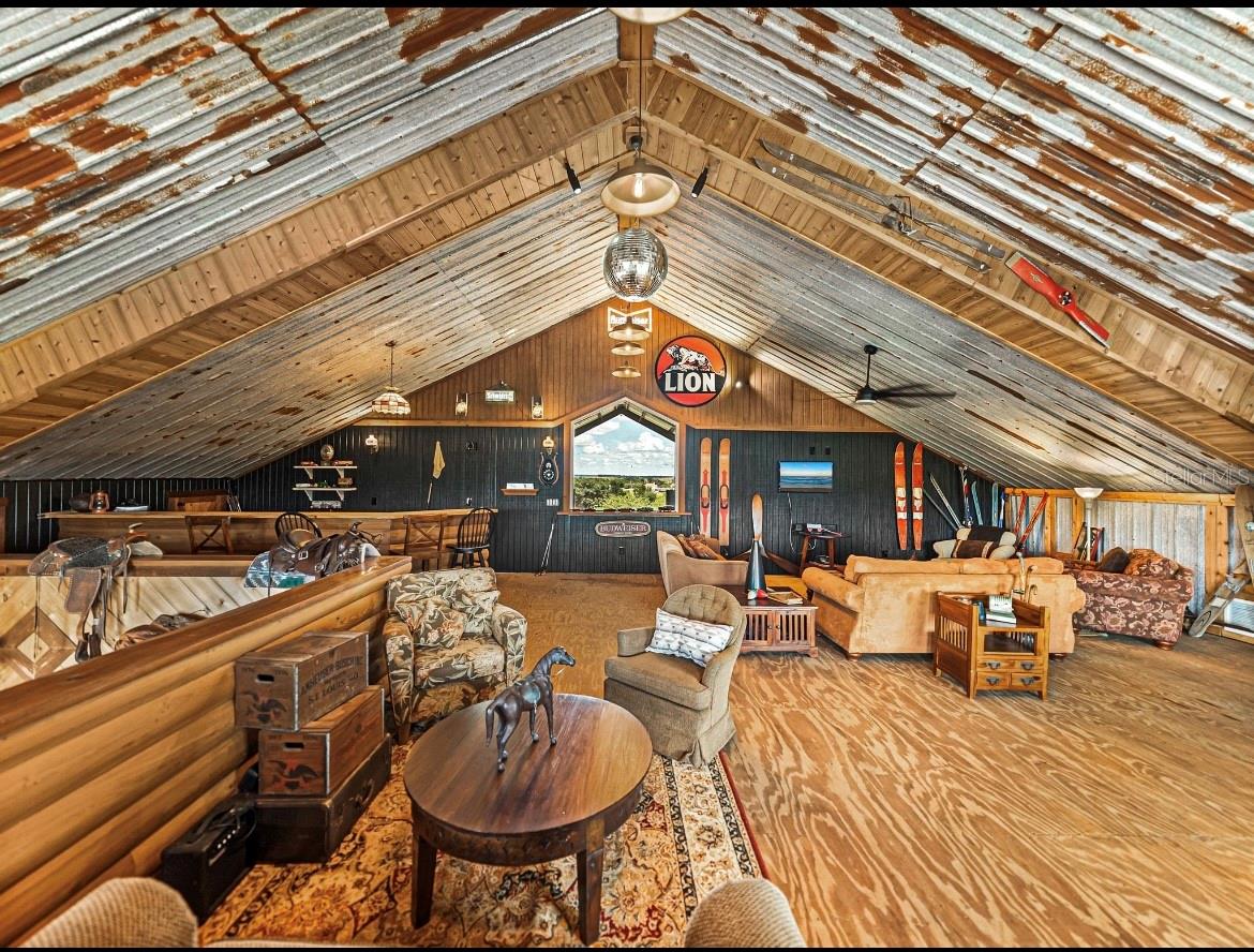 HOWEY W J LAND STARR LAKE - Residential