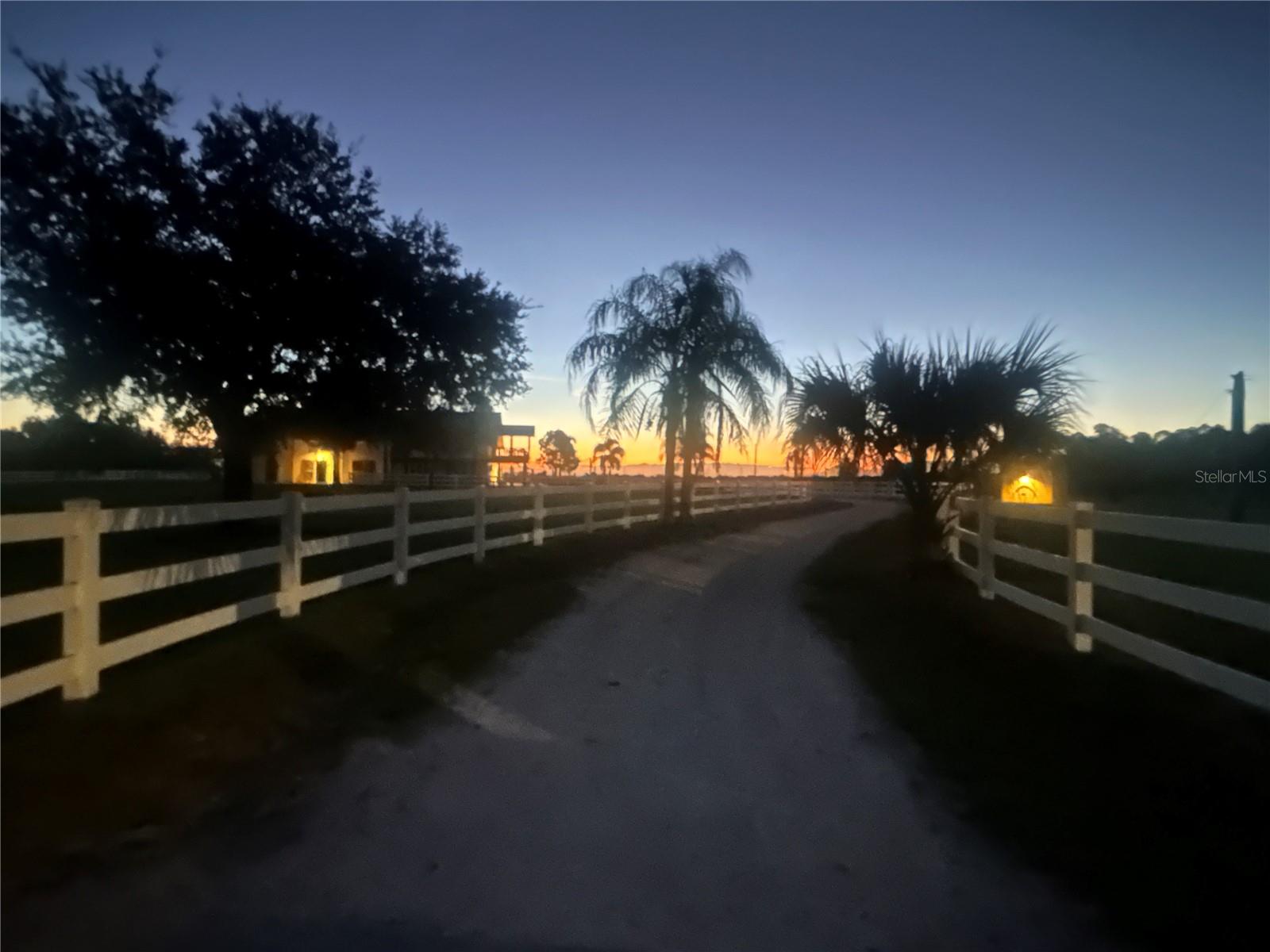 HOWEY W J LAND STARR LAKE - Residential