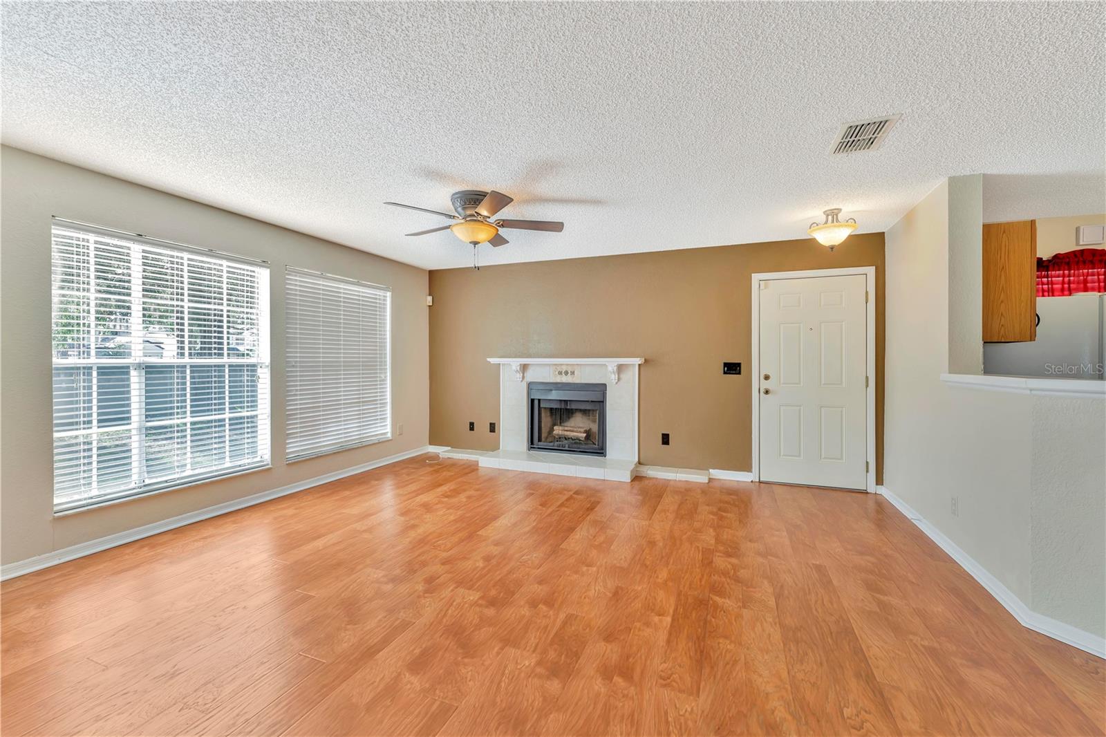 935 NORTHERN DANCER WAY 107