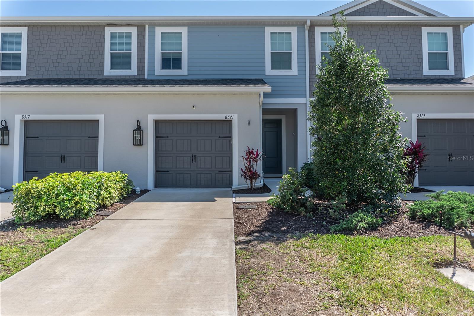 8521 CANYON CREEK TRAIL