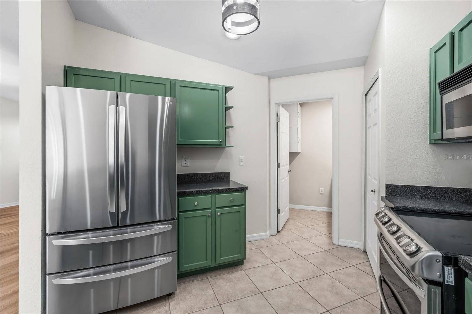 LAKES AT HERON COVE CONDO PH 7 - Residential