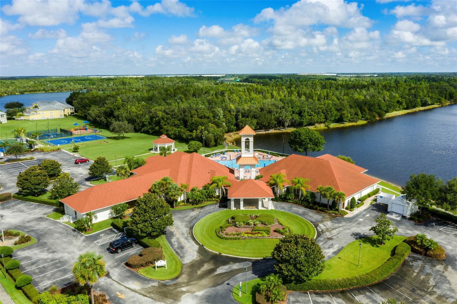 CARILLON LAKES PH 02 - Residential
