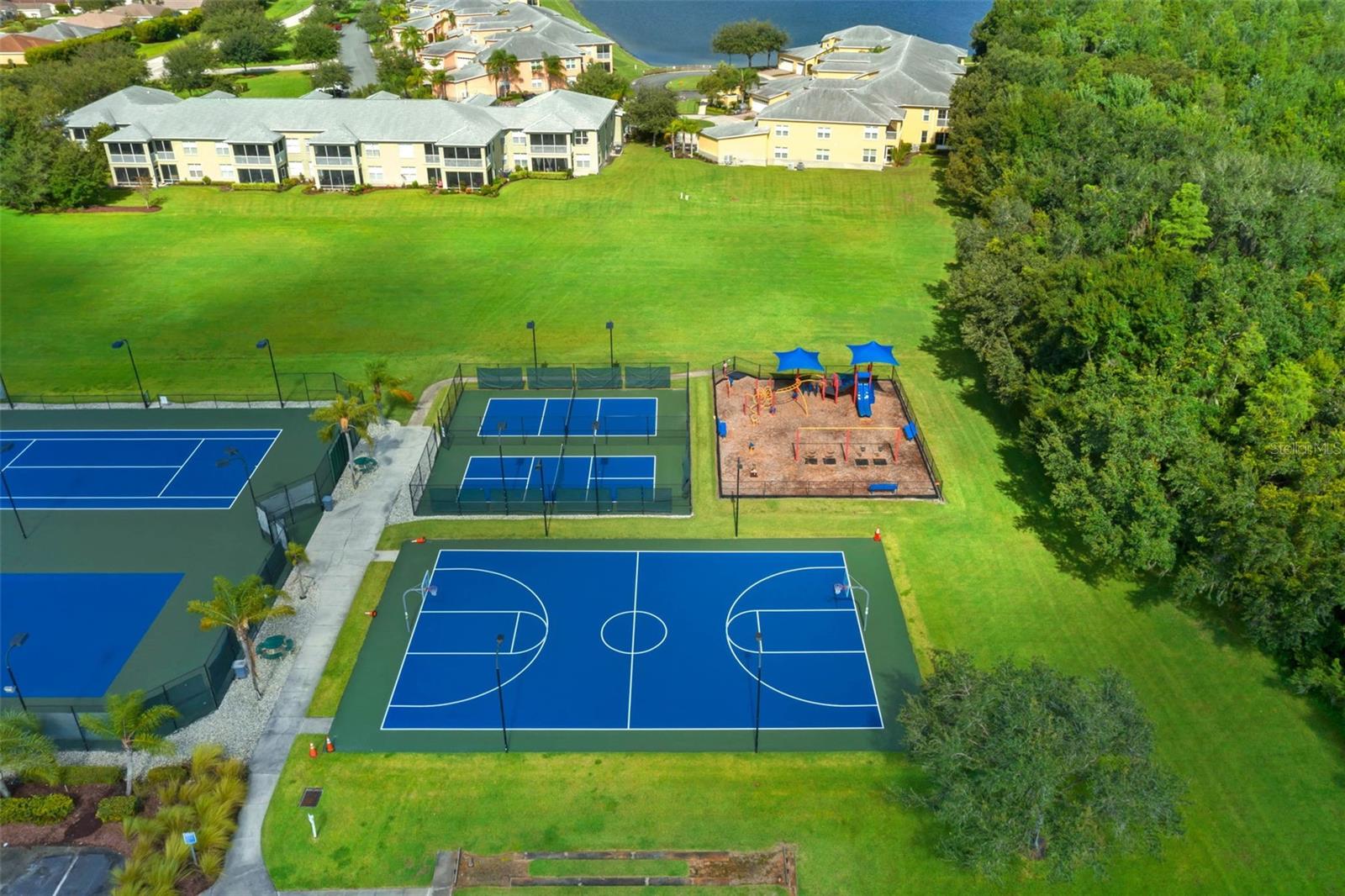 CARILLON LAKES PH 02 - Residential