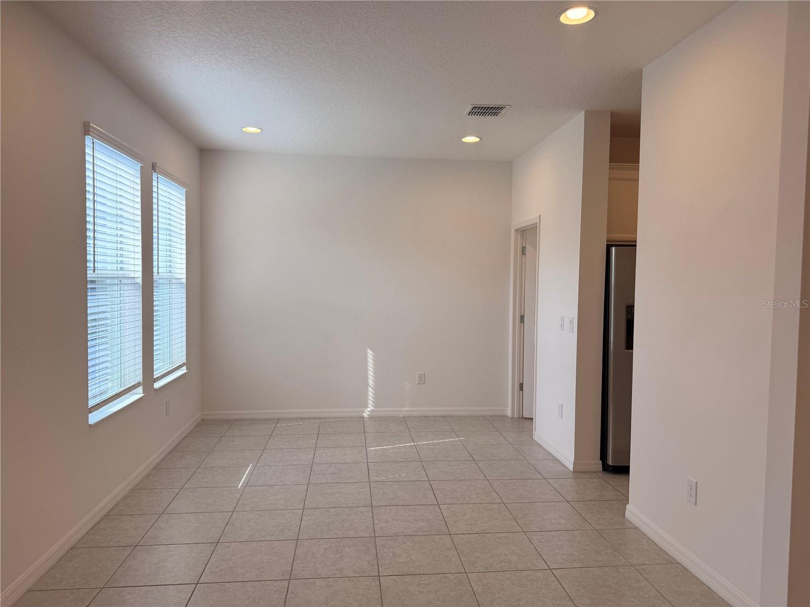 RAVENNA PH 1 - Residential Lease