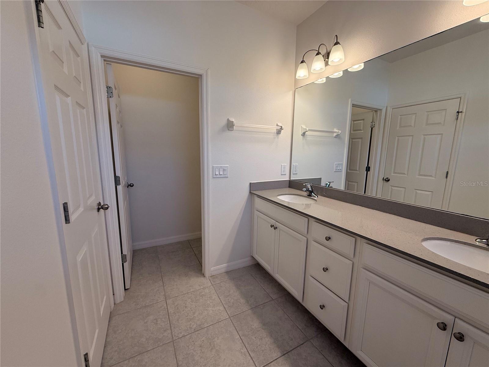 RAVENNA PH 1 - Residential Lease