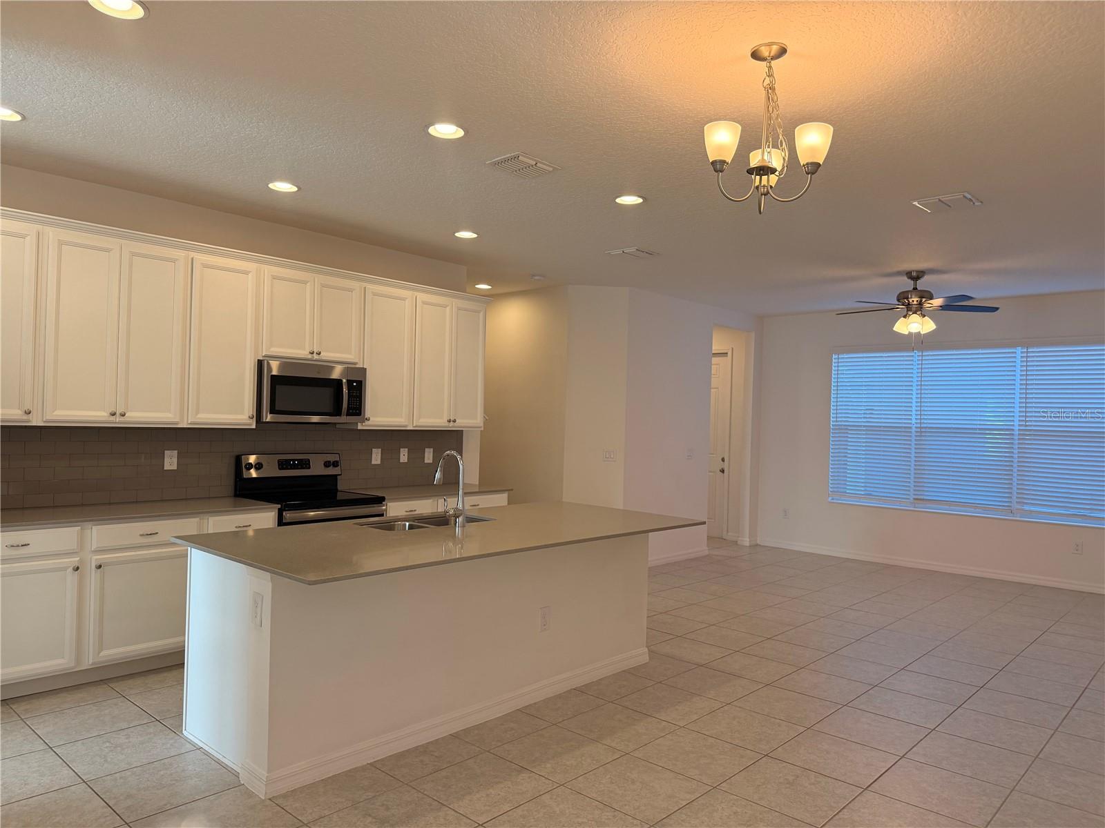 RAVENNA PH 1 - Residential Lease