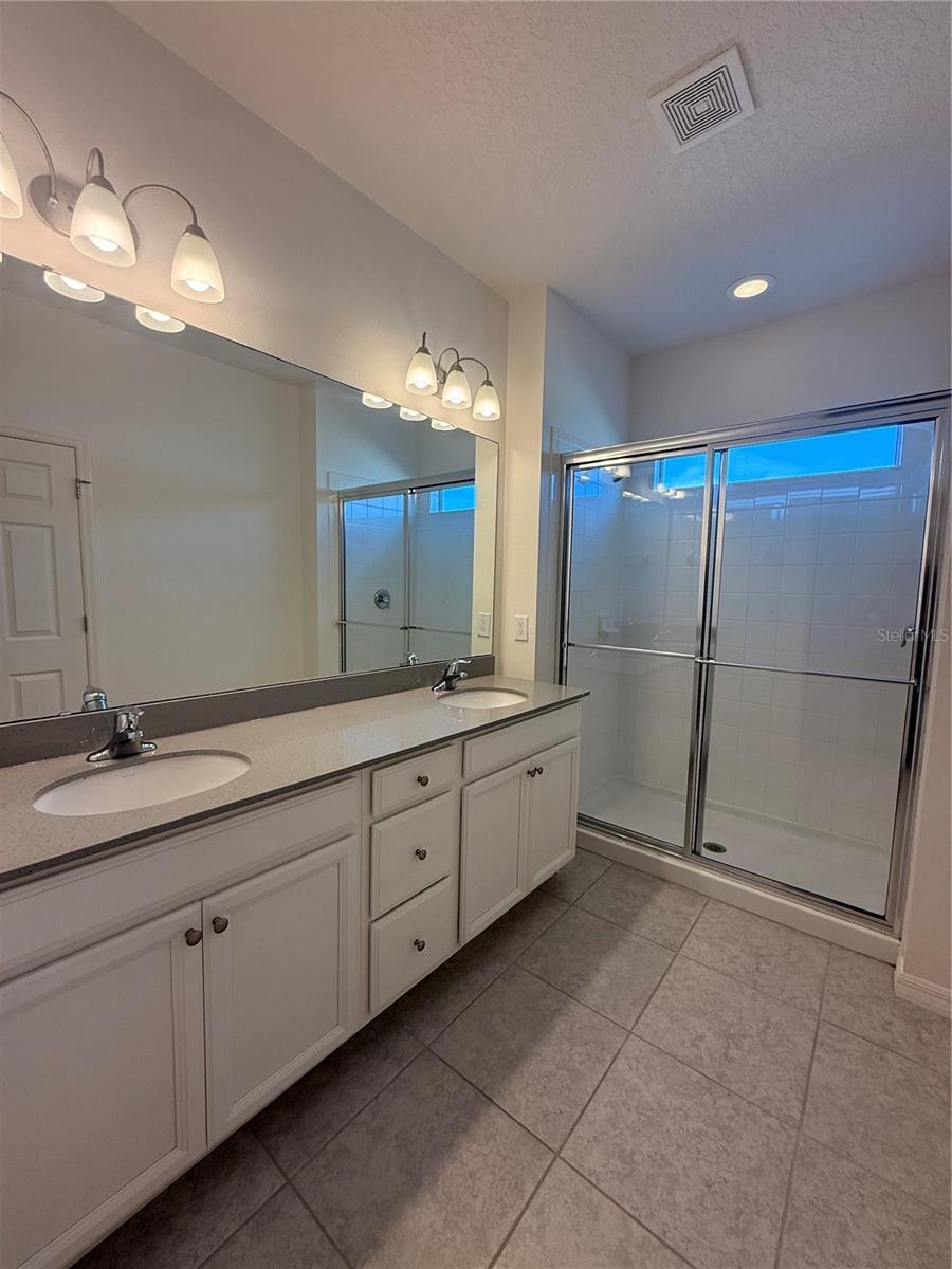 RAVENNA PH 1 - Residential Lease