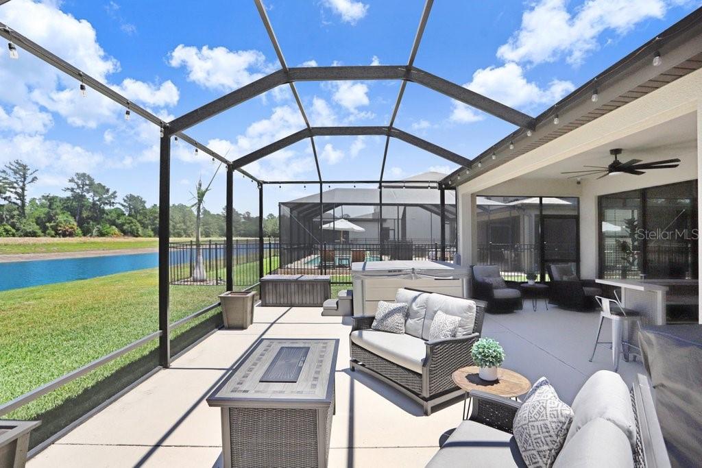 HINTON HAWKSTONE PHASE 1 - Residential