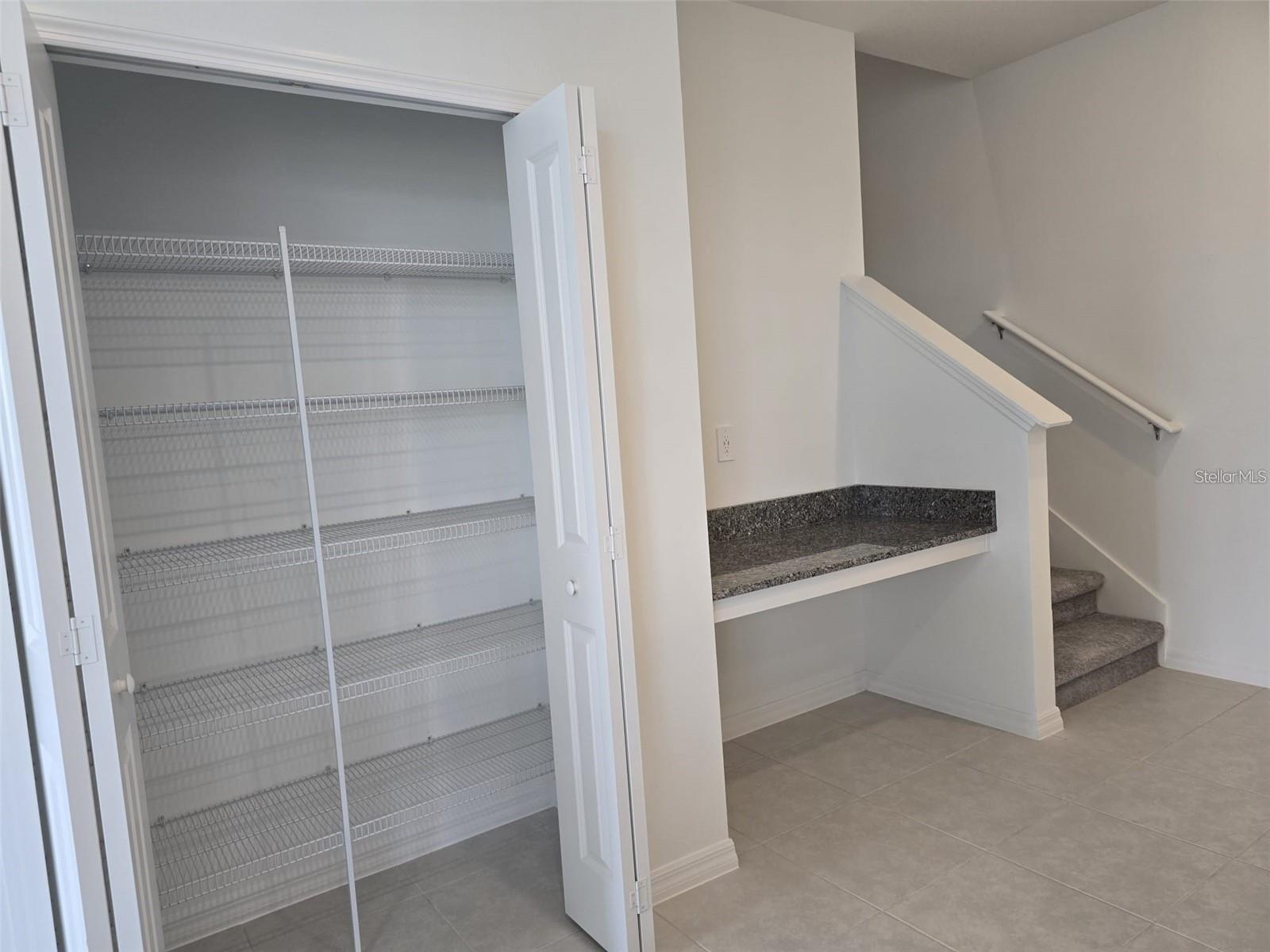 STONEGATE PRESERVE PH III - Residential Lease